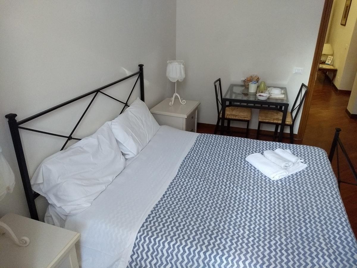 Living Rome Ottaviano B&B المظهر الخارجي الصورة