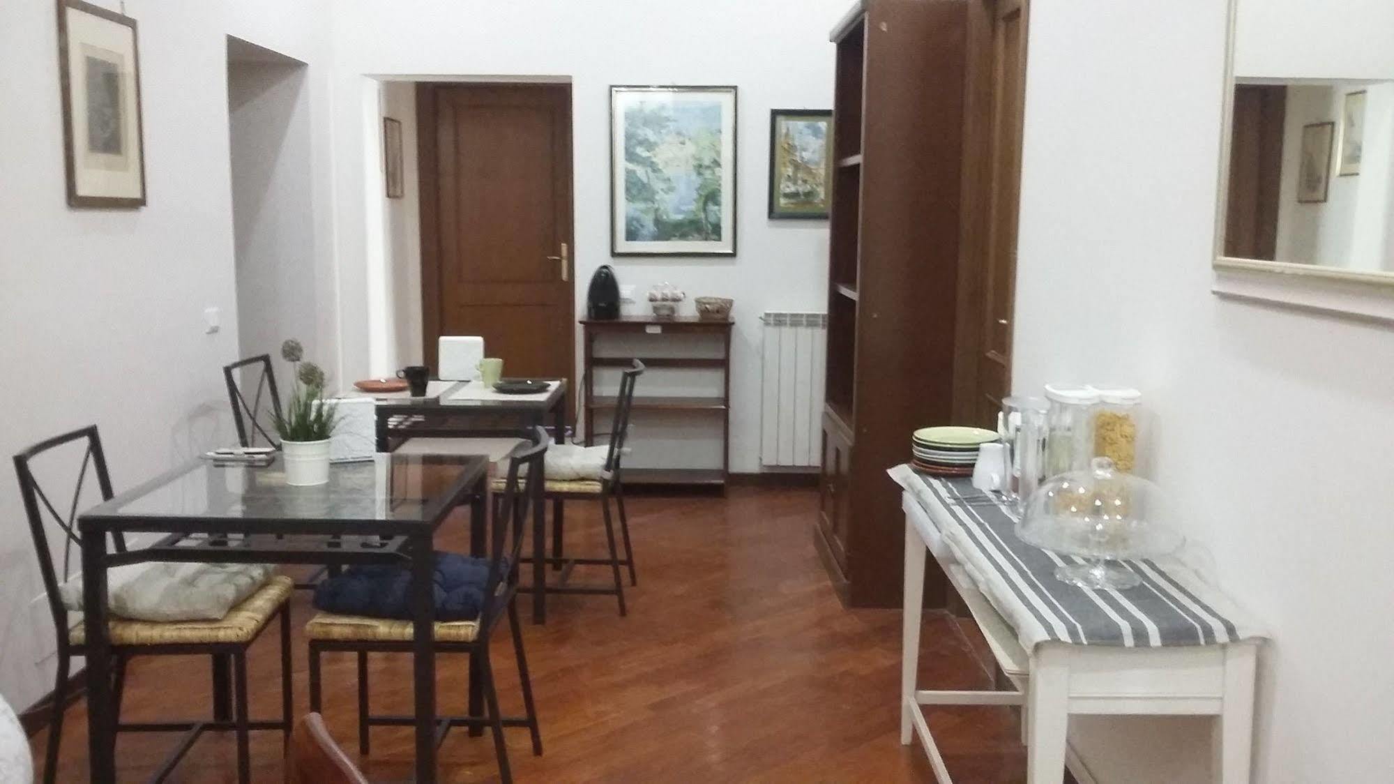 Living Rome Ottaviano B&B المظهر الخارجي الصورة
